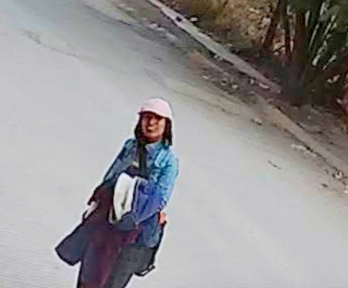 Captan a mujer provocando incendio en Juárez: vecinos la apodan “Lady Incendios”