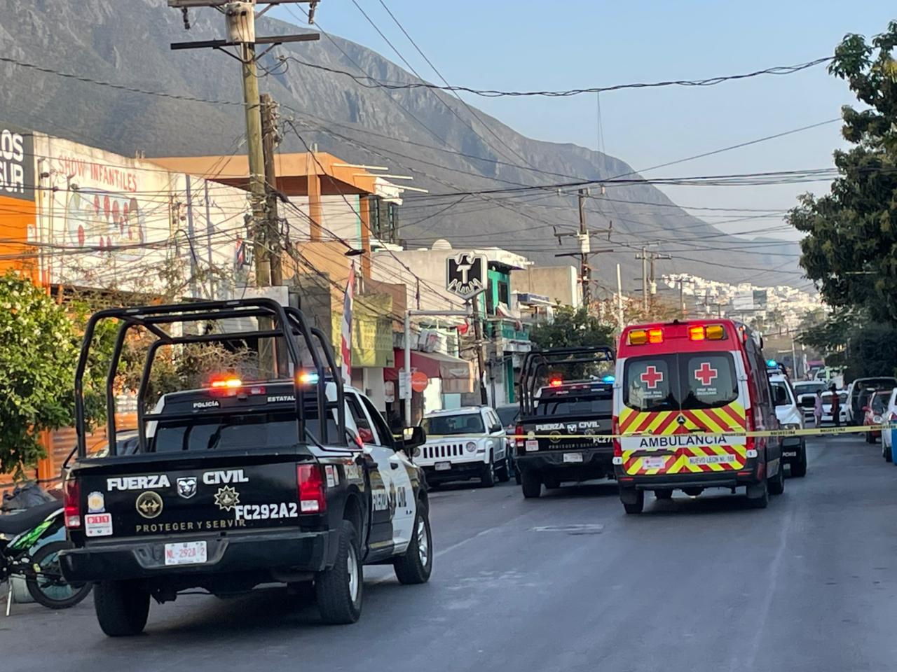 Ataque a barbería deja un muerto en la colonia Sierra Ventana en Mty