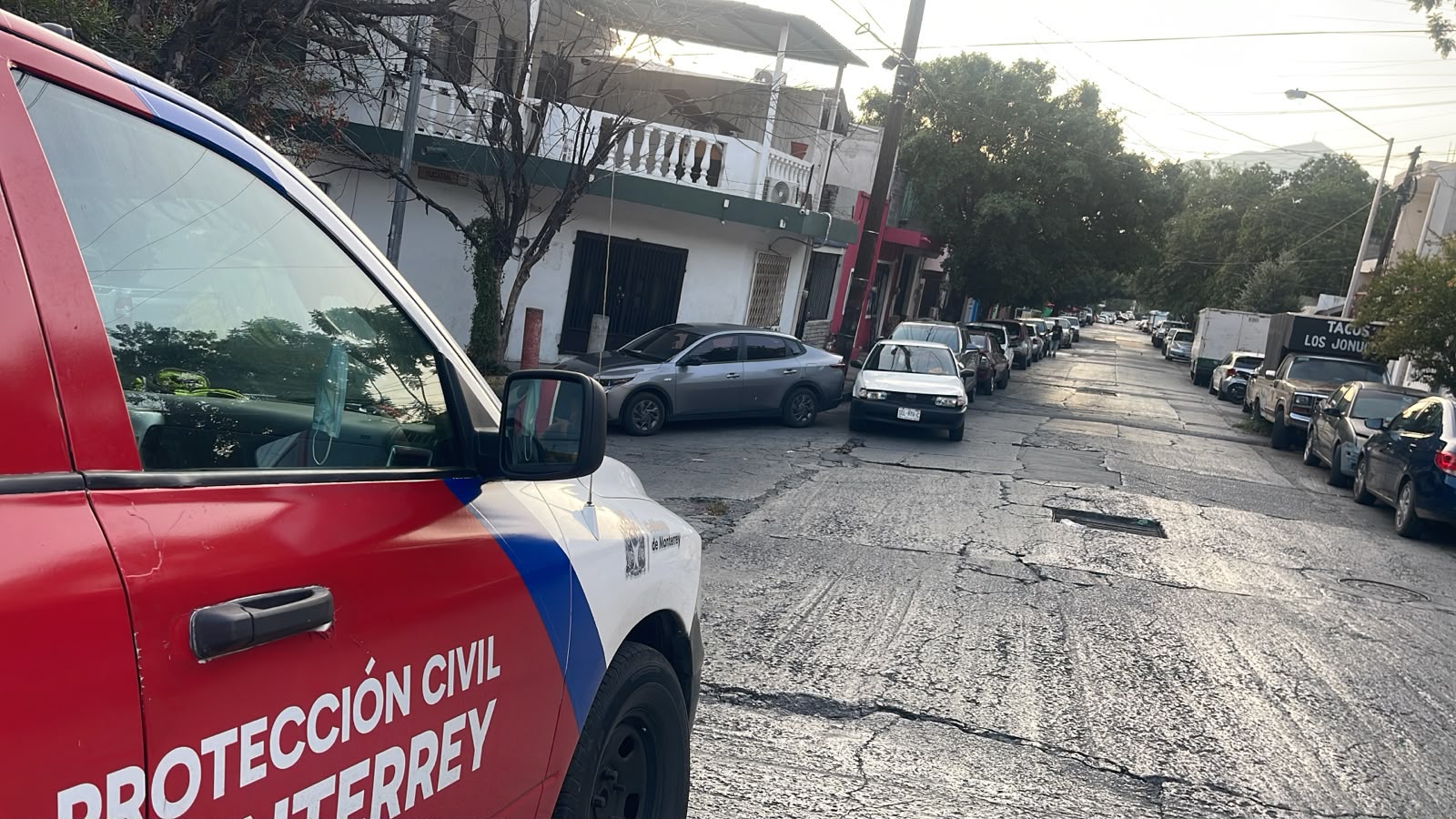 Guardia de seguridad fallece tras presunta caída en la colonia Independencia de Monterrey